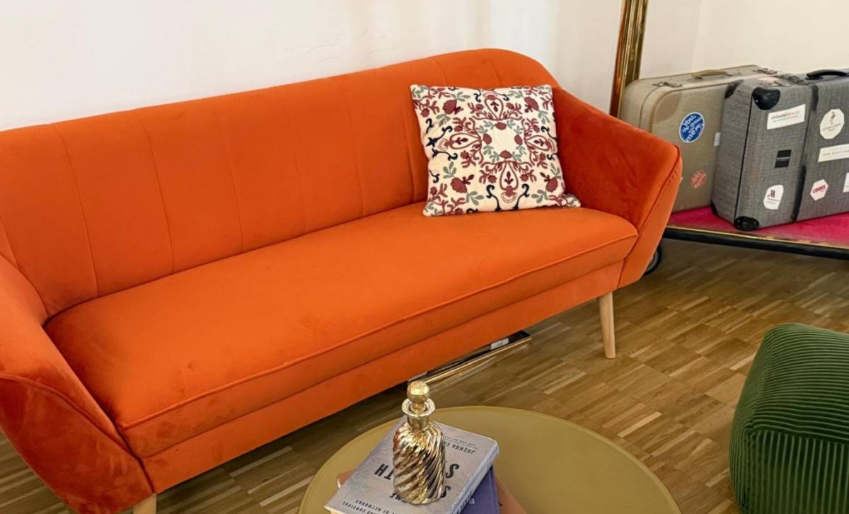 Lichtdurchflutetes Altbau-Büro in Bürogemeinschaft in Berlin-Kreuzberg