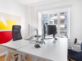 2 freie ruhige Arbeitsplätze im Glockenbachviertel