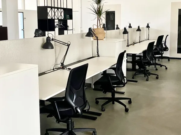 Abschließbares Büro in Augsburg (Am Schäfflerbach) – Moderne Büros & Coworking in Augsburg Am Schäfflerbach — Bild 2