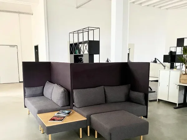 Abschließbares Büro in Augsburg (Am Schäfflerbach) – Moderne Büros & Coworking in Augsburg Am Schäfflerbach — Bild 4