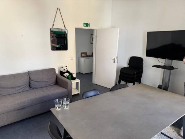 Schreibtischplatz in Berlin (Kreuzberg) – Helle & freundliche Bürogemeinschaft in Berlin-Kreuzberg — Bild 6