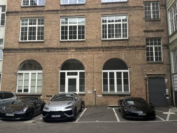Abschließbares Büro in Berlin (Charlottenburg) – Ruhiger Büroraum in charmanter Remise in Berlin-Charlottenburg — Bild 6