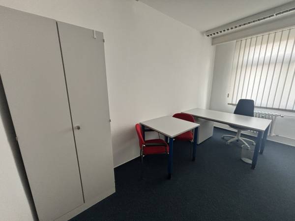 Vielfältige Büros und Labore in Zwickau Innenstadt — Bild 4