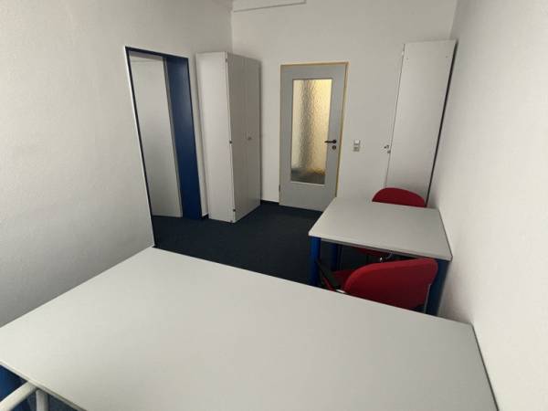 Vielfältige Büros und Labore in Zwickau Innenstadt — Bild 2
