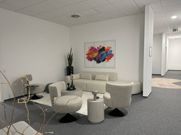Moderne Büros & Coworking Space in Göppingen — Bild 4