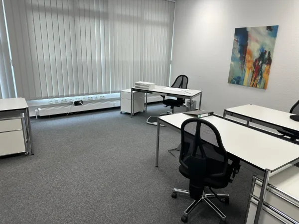 Schreibtischplatz in Göppingen (Faurndau) – Moderne Bürogemeinschaft und Coworking in Göppingen-Faurndau — Bild 1