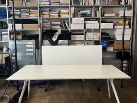 Zwei Arbeitsplätze in heller Kreativagentur in Berlin Mitte / Prenzlauer Berg zu vermieten