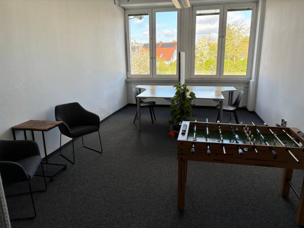 Bürozimmer in dynamischer Bürogemeinschaft in Unterföhring — Bild 5