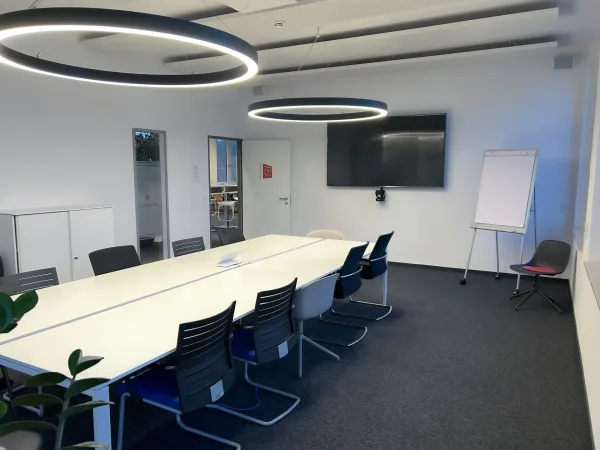 Abschließbares Büro in Neu-Isenburg (Neu-Isenburg) – Moderne, vollmöblierte Büros in Neu-Isenburg — Bild 4