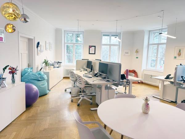 Charmante Büroräume in Bürogemeinschaft in München-Maxvorstadt — Bild 1
