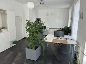 Helle und geräumige Bürogemeinschaft mit Tageslicht in Darmstadt-Ost