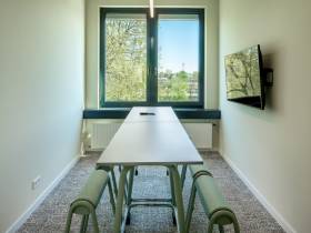 Moderene Plug‑and‑Play‑Bürofläche an der Warschauer Straße