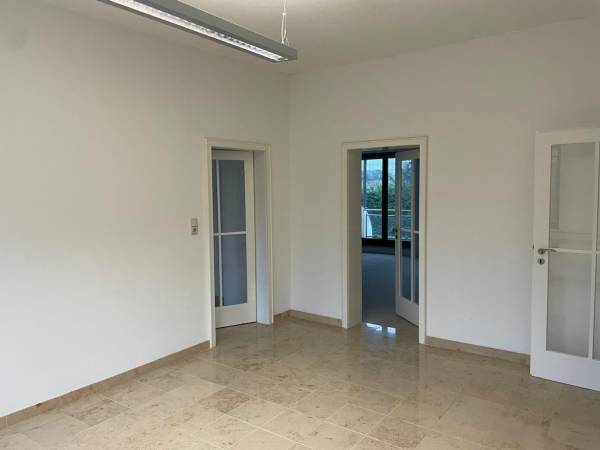 Flexible Büros und Konferenzräume in Köln Marienburg — Bild 3