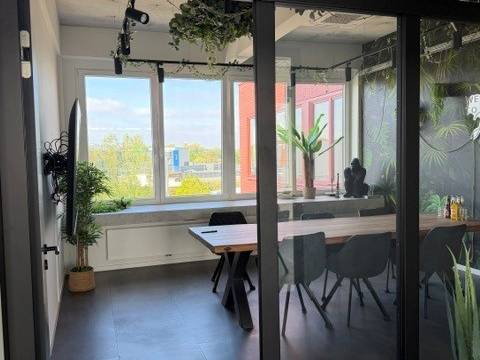 Helle, moderne Bürogemeinschaft in Essen-Altendorf — Bild 8