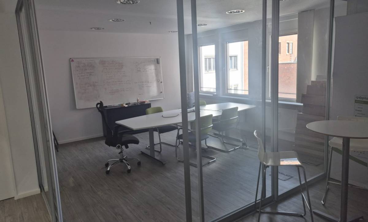 Sehr helle, moderne Bürogemeinschaft in München-Altstadt