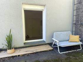 Büroraum für 2-3 Personen in ruhiger Lage mit Terrasse
