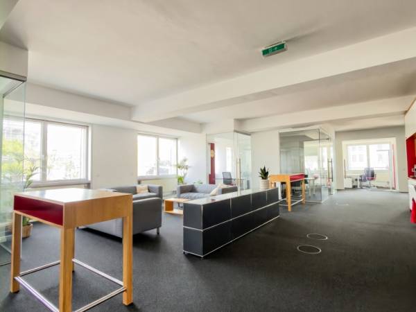 Modernes Business Center mit Coworking in Darmstadt-Zentrum — Bild 2