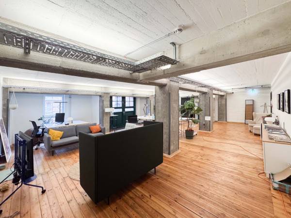 Kreative Bürogemeinschaft mit separater Bürofläche in HafenCity — Bild 4