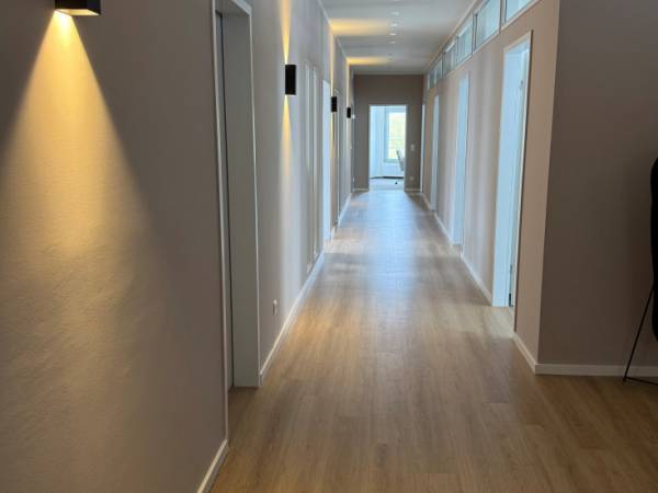 Helles Einzelbüro in repräsentativer Bürogemeinschaft Hamburg-Neustadt — Bild 7
