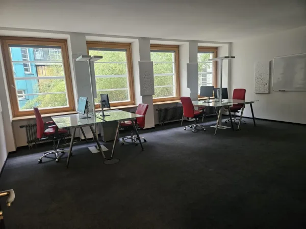 Abschließbares Büro in Hamburg (Neustadt) – Möblierte Büroräume und Flächen in historischem Kontorhaus — Bild 7