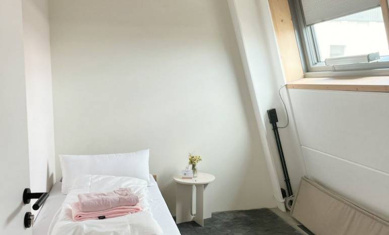 Moderner Coworking Space in Berlin-Rummelsburg mit Spreeblick