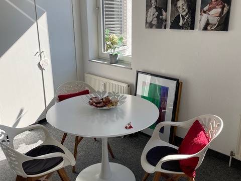 Moderne Bürogemeinschaft in Köln Neustadt-Nord am Rudolfplatz — Bild 8