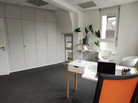 Heller Büroraum in kreativem nachhaltigem Ambiente Stuttgart