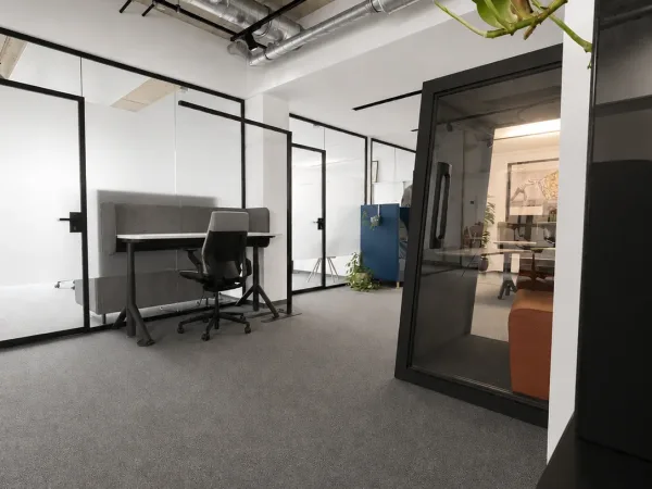 Abschließbares Büro in Dachau (Unteraugustenfeld) – Hochwertiger Coworking Space und Büros in Dachau-Unteraugustenfeld — Bild 3