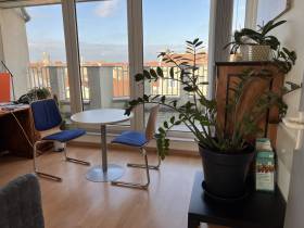 Helles Büro am Prenzlauer Berg mit großer Terrasse!