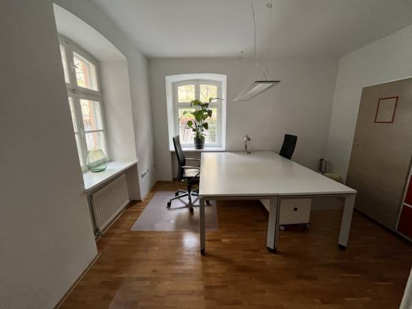 Charmante Büroräume in Altbau-Bürogemeinschaft in München-Maxvorstadt — Bild 2