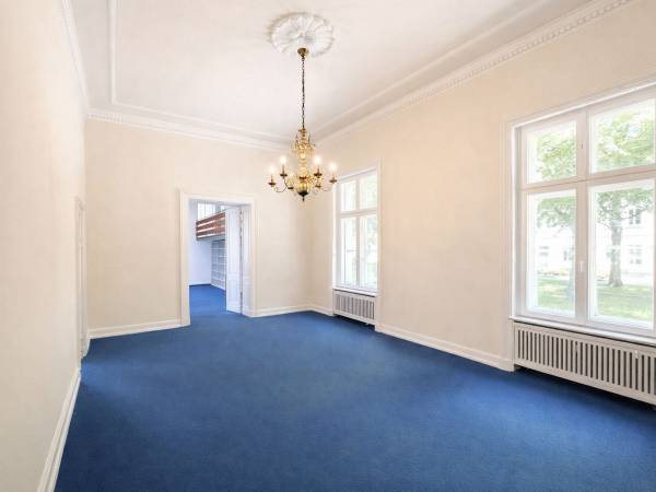 Stilvolle Bürofläche in Bürogemeinschaft mit Elbblick in — Bild 1