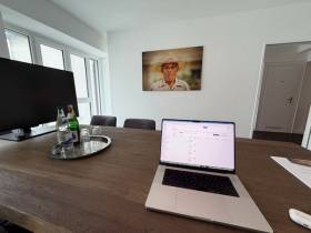 Exklusiver Arbeitsplatz am Gänsemarkt und Konferenzraum