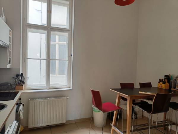 Helles, schönes Altbaubüro in guter Lage — Bild 8