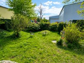 Lagerflächen und Remise mit Gartenblick  flexible Größen