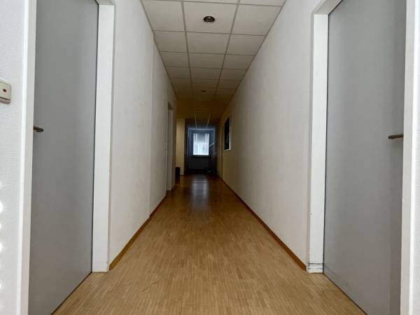 Hochwertige Büroräume in Bürogemeinschaft in Egelsbach-Egelsbach — Bild 7