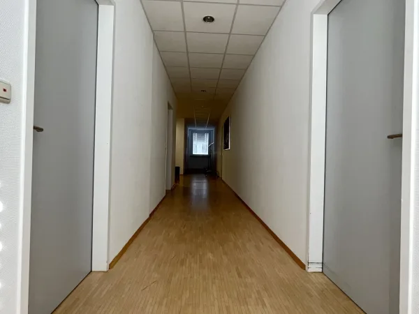 Abschließbares Büro in Egelsbach (Im Loh) – Hochwertige Büroräume in Bürogemeinschaft in Egelsbach, Im Loh — Bild 7