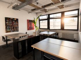 Flex Desk – Kreatives Open Studio mit Community