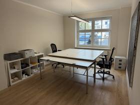 Arbeitsplatz in traumhafter Lage im Westend