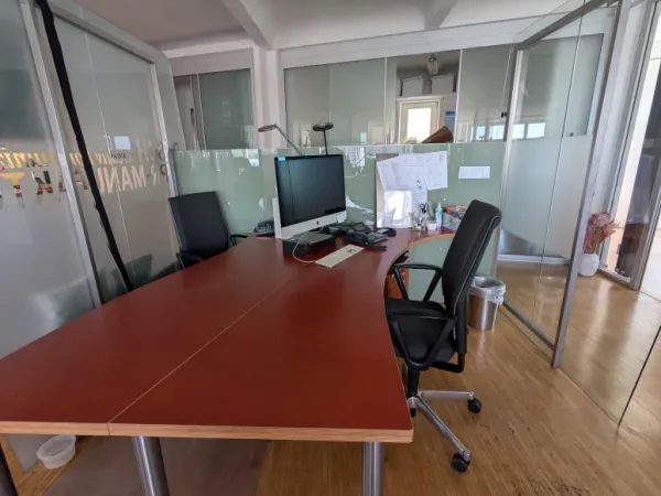 Abschließbares Büro in Hamburg (Altstadt) – Bürogemeinschaft mit Elbblick in Hamburg Altstadt — Bild 6