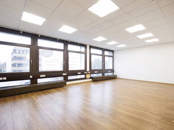Moderner Coworking Arbeitsplatz in Erkrath — Bild 1