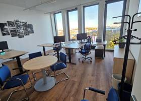 Büro 06