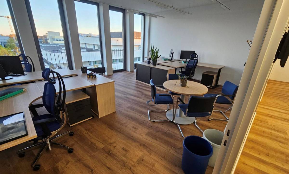 Büro 10