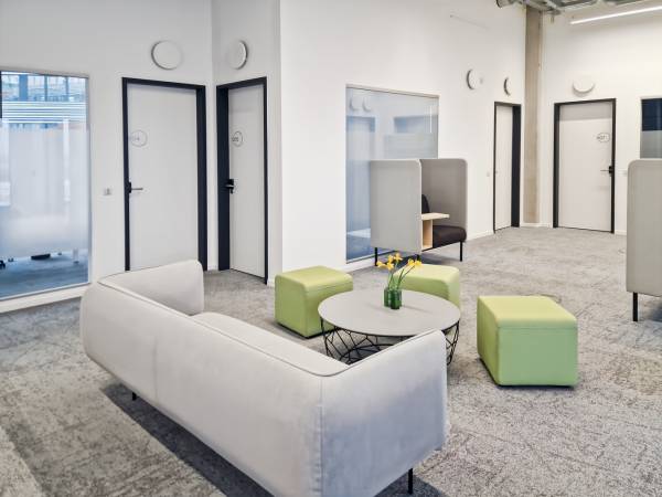 Modernes Coworking & flexible Büros in Augsburg-Universitätsviertel — Bild 3