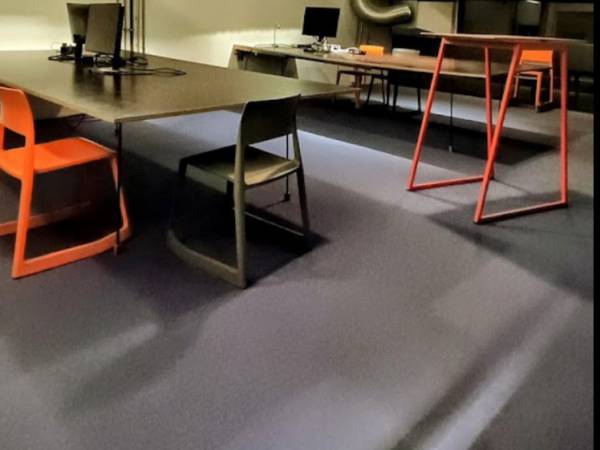 Ruhiger Büroplatz in Bürogemeinschaft in München-Untersendling — Bild 3