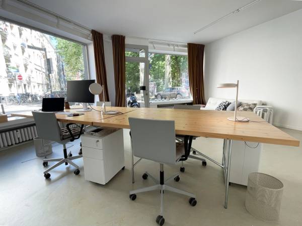 Helle Bürogemeinschaft in ehemaliger Galerie in Köln-Neustadt-Süd — Bild 4