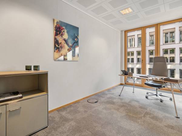 Elegante Büros & Coworking Spaces mit Fleetblick in Hamburg-Neustadt — Bild 1