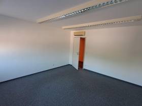 Büroraum mit inkludierte Serviceleistungen in Mönchengladbach