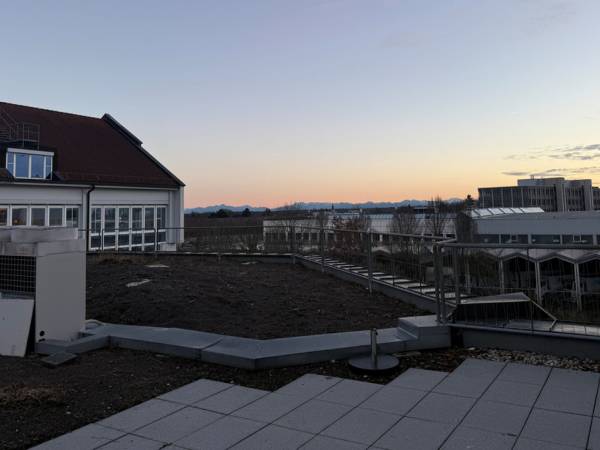 Moderne Bürogemeinschaft mit Alpenblick in Unterhaching — Bild 6
