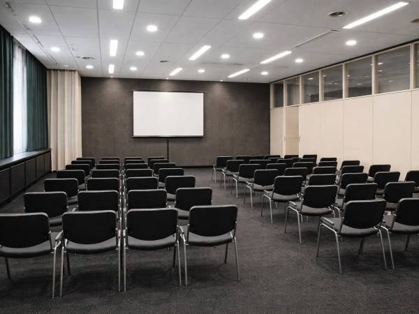 Großzügige Bürofläche mit Okerblick in Braunschweig Innenstadt — Bild 1