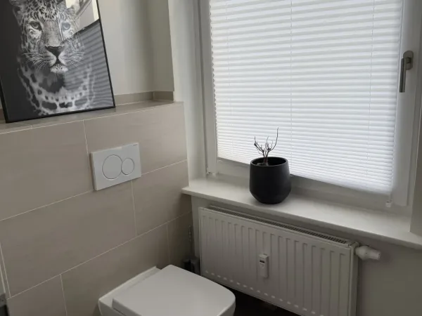 Abschließbares Büro in Hamburg (Rotherbaum) – Heller Altbau-Büroraum in Bürogemeinschaft an der Alster, Rotherbaum — Bild 8